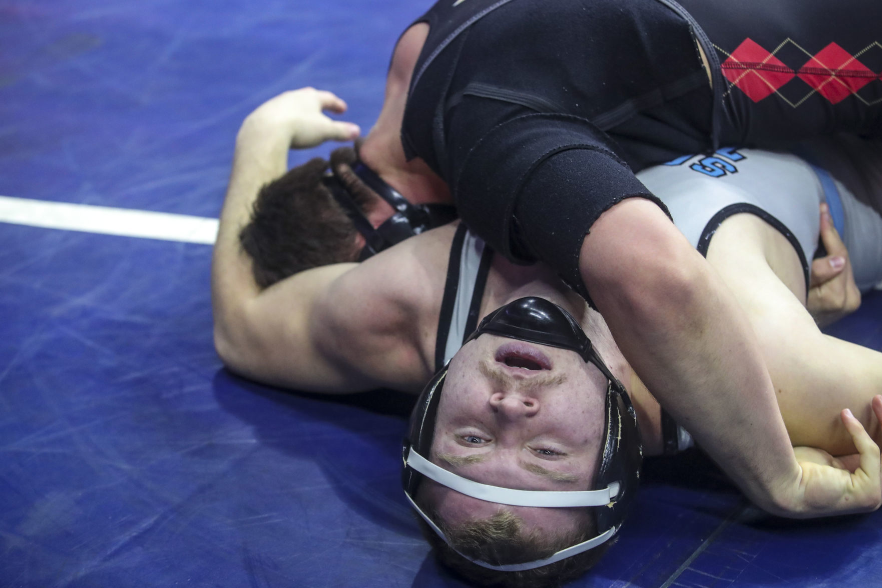 021518-STATE-WRESTLING-2A-ROUND1-039